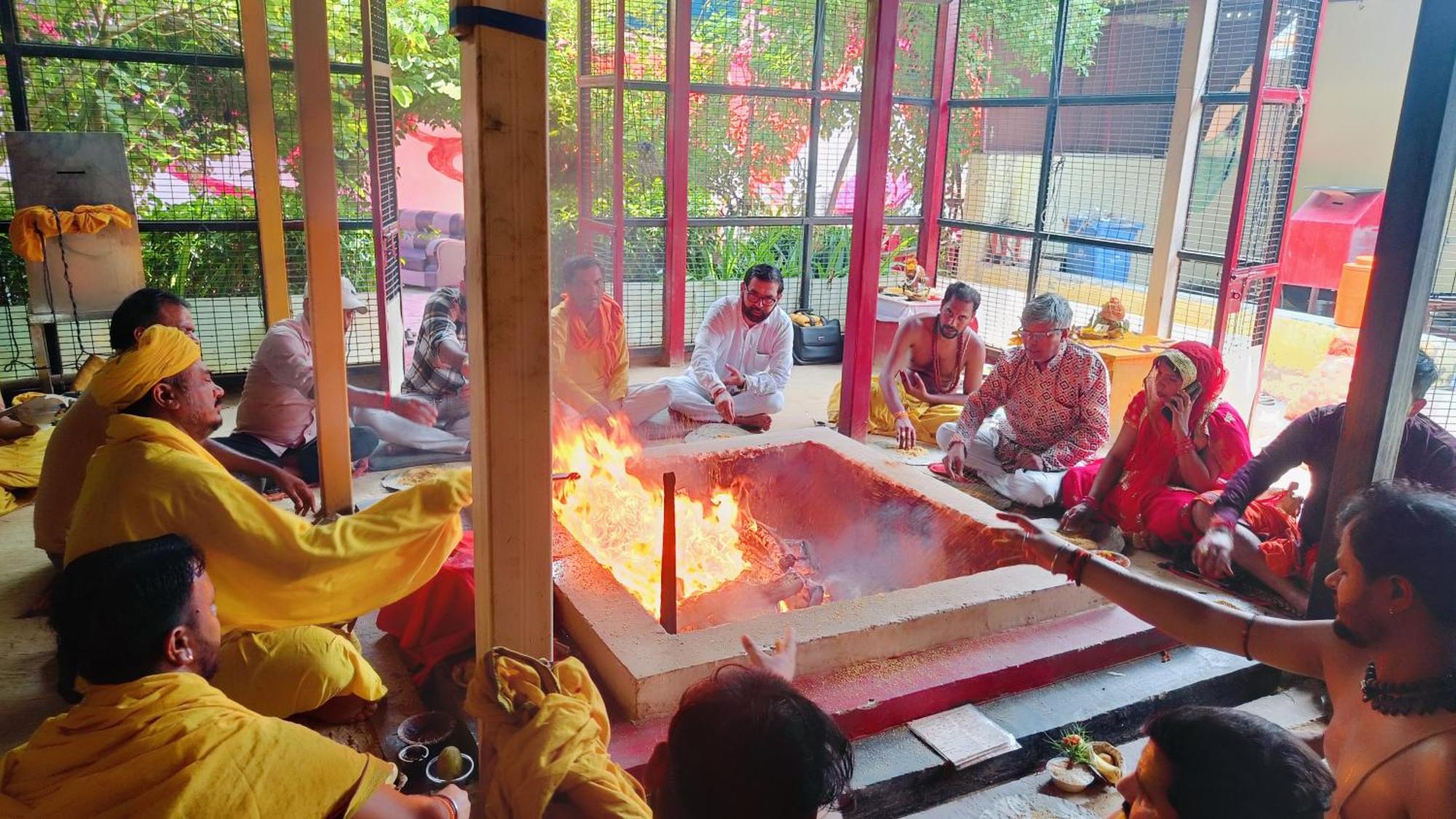 Radha Rachna Apartment Vrindavan